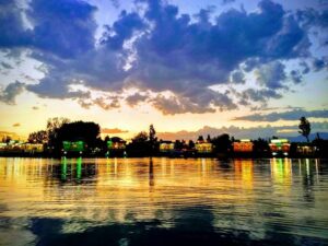 Dal lake at Dusk