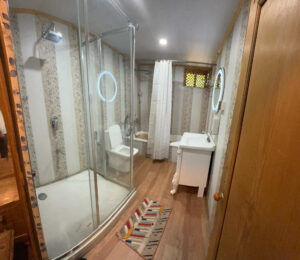 Houseboat bathroom